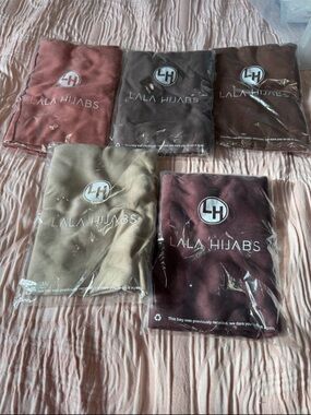 Lala hijabs  modal  hijabs bundle